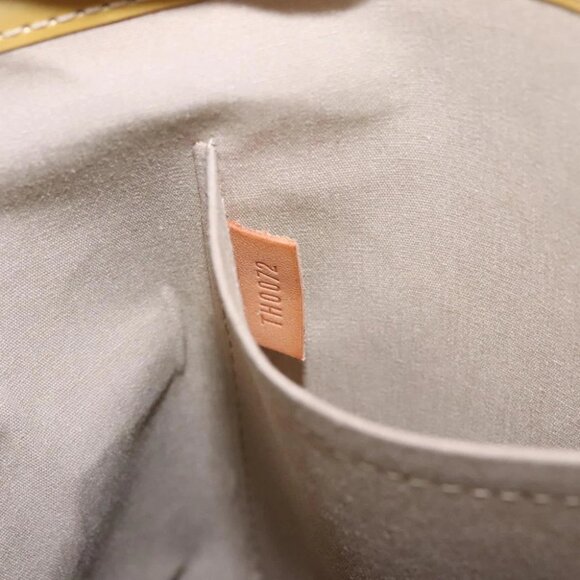 LOUIS VUITTON Monogram Vernis Reade MM Hand Bag Beige M91141 LV Auth sw134 - Picture 13 of 15